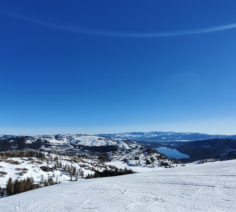 donner-ski-ranch-lift-1-photo